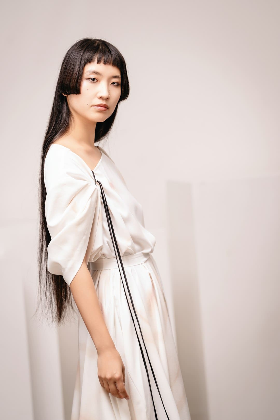 花式“送券”、扮靓新“妆”……三八妇女节迎来“悦己消费”新热潮